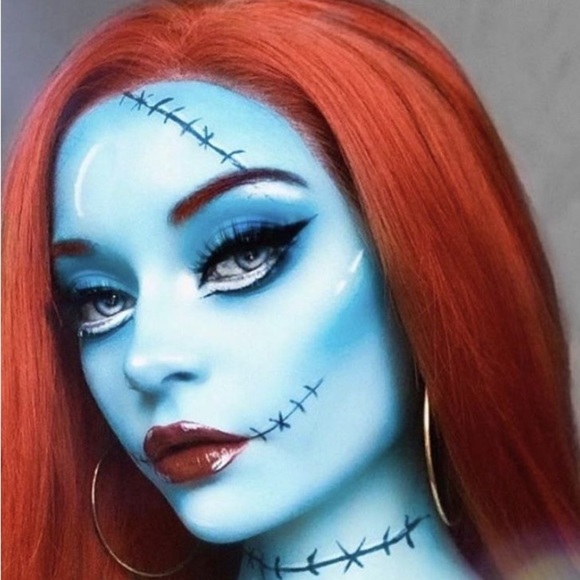 - 💫RED 24”  STRAIGHT LACE FRONT WIG *NEW* - Picture 1 of 1